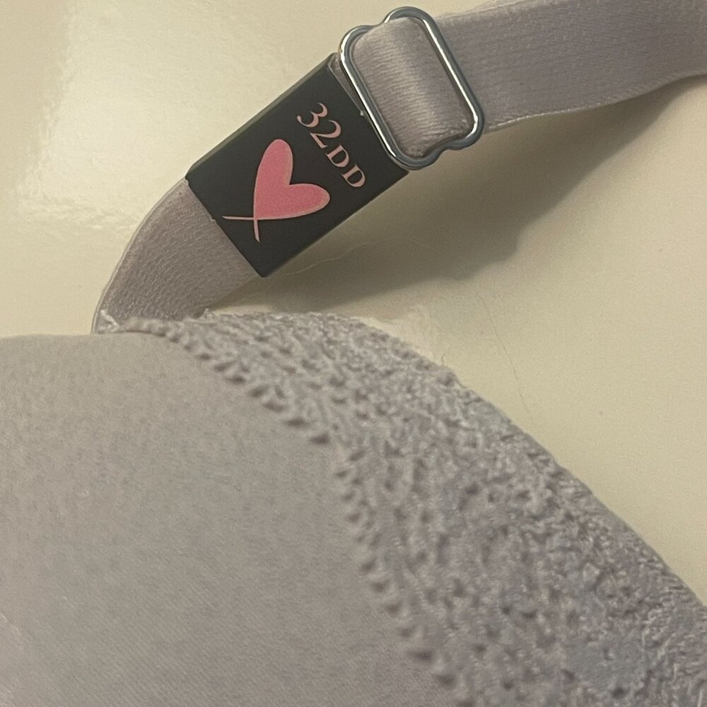 Victoria Secret Dream Angels Push Up Bra 32DD Pearlescent Silver / Grey - Picture 3 of 8